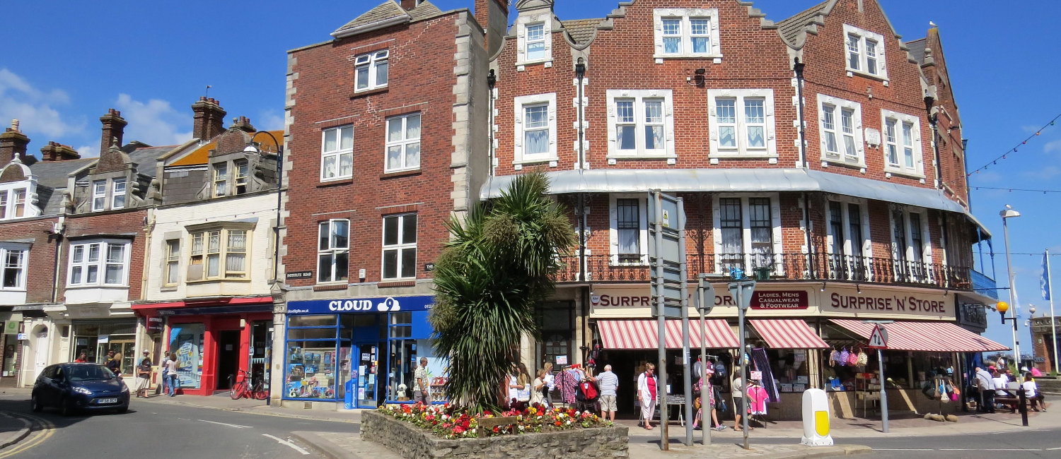 Retail premises in Swanage